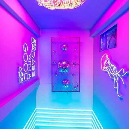 Maximalist House In Center 호텔 이스탄불
